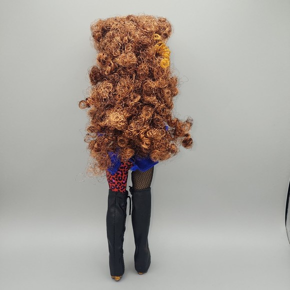 MGA - LOL SURPRISE! OMG REMIX - Super Surprise - FEROCIOUS - Rock Band Doll - Picture 4 of 4